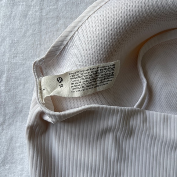 Lululemon Like a Cloud Longline Bra, White, Size 10 - Picture 6 of 6